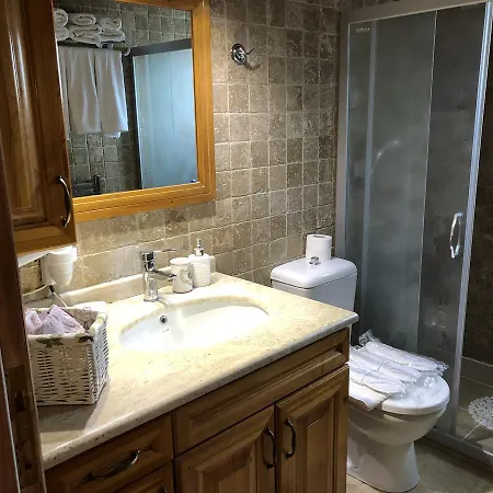 Era Hotel 4*