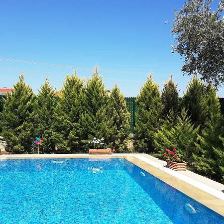 Era Hotel 4*